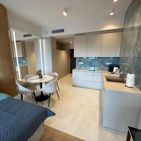 Hanza Tower Blue Bay * שצ'צ'ין