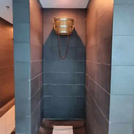 Hanza Tower Blue Bay