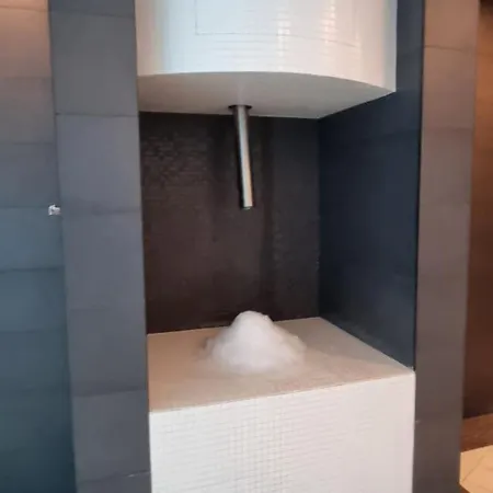 Hanza Tower Blue Bay