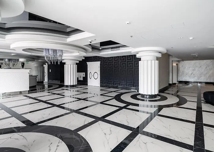 Hanza Tower Blue Bay